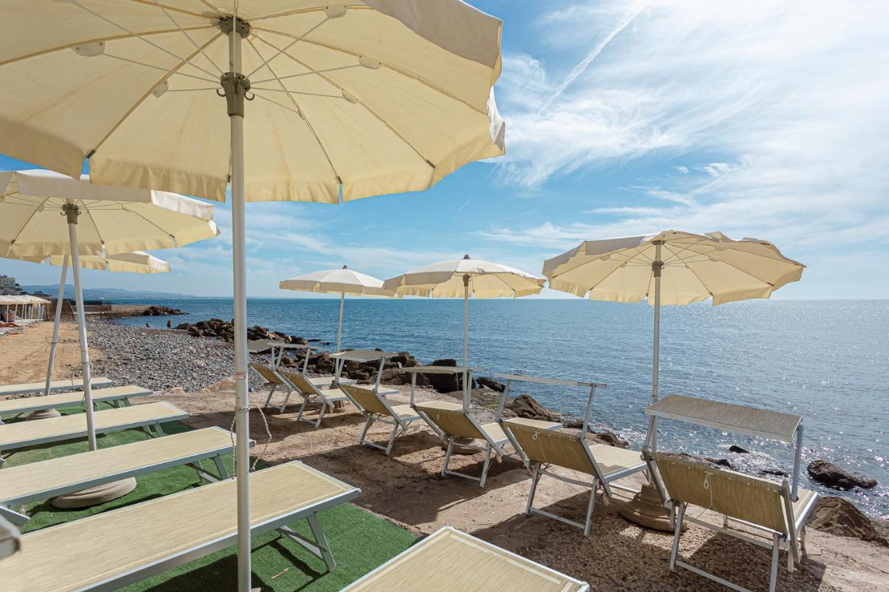 Hotel Cavalluccio Marino サンタ・マリネッラ エクステリア 写真