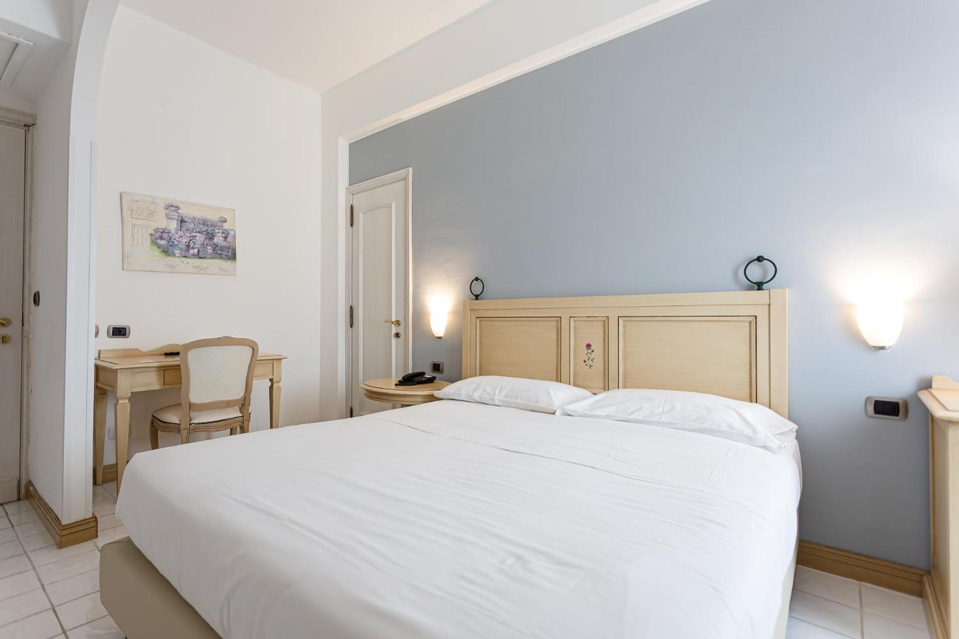 Hotel Cavalluccio Marino サンタ・マリネッラ 部屋 写真